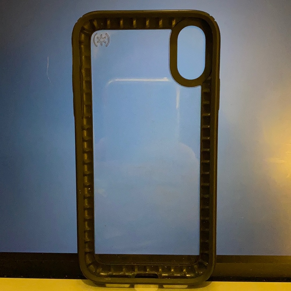 iPhone Xr Speck Case